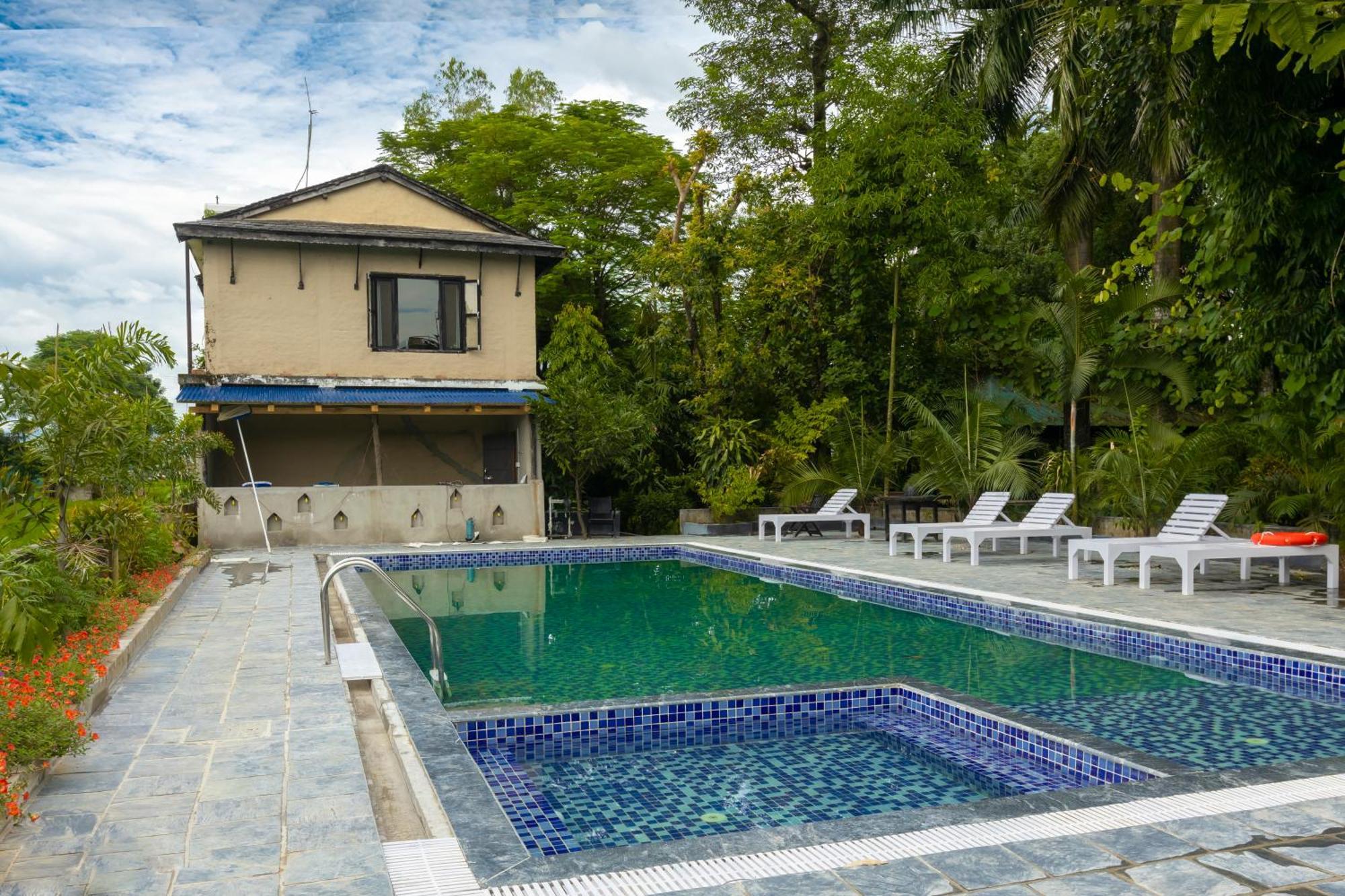 Hotel Parkside & Swimming Pool-Between Greenery And Azure ,Your Perfect Retreat Читван Экстерьер фото