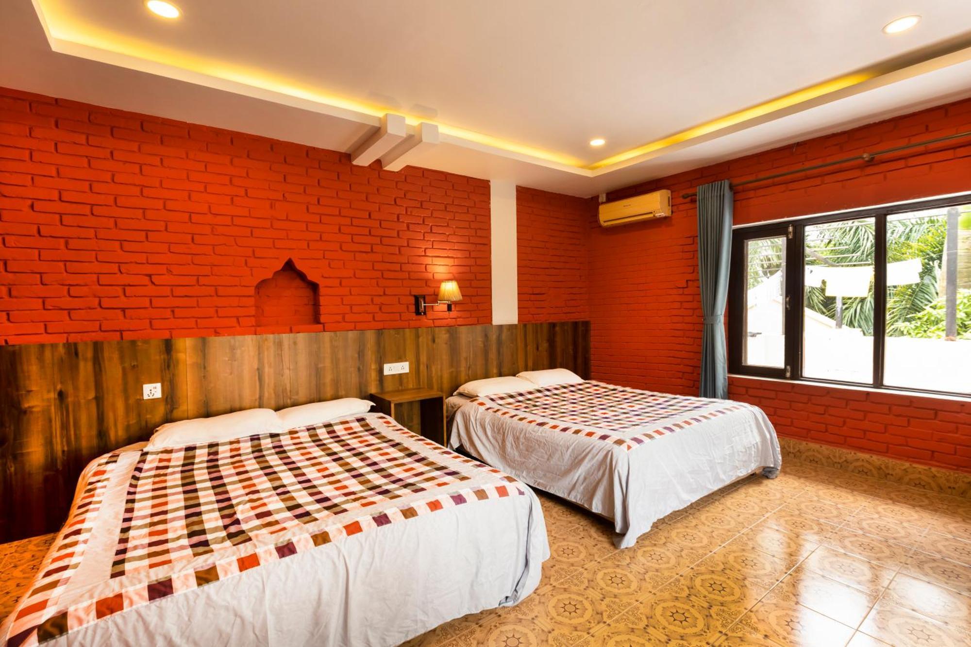Hotel Parkside & Swimming Pool-Between Greenery And Azure ,Your Perfect Retreat Читван Номер фото
